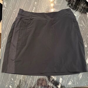 Athleta Black Skort with front and back pockets size 8